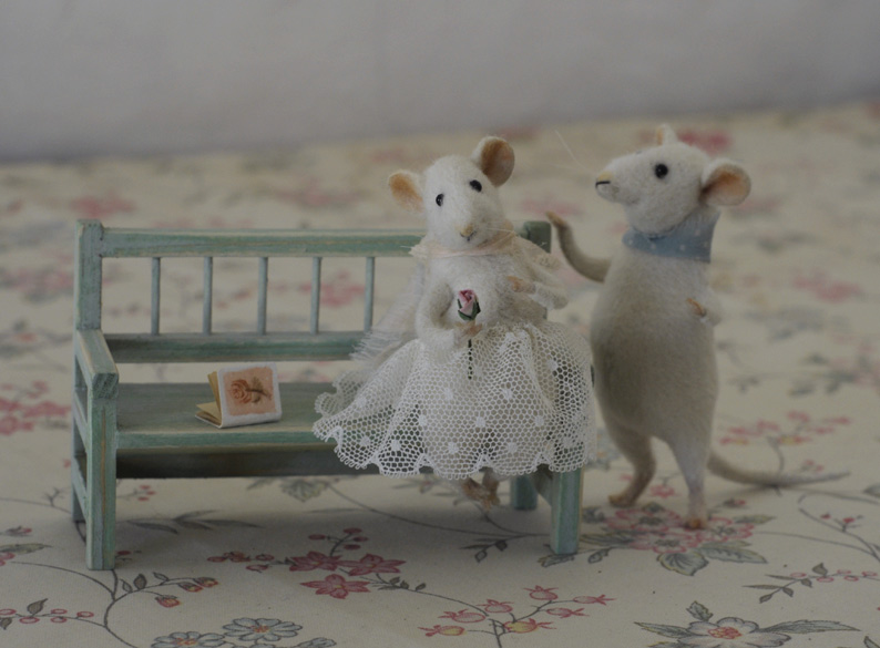 Romantic Mice   miniature OOAK artist toys by Natasha Fadeeva (stuffed 